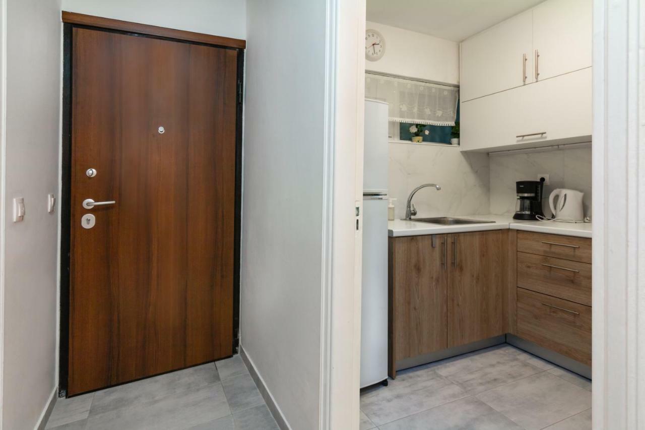 Coastal Apartment Palaio Faliro Athena Bagian luar foto